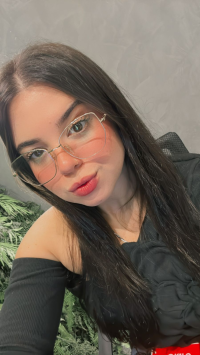 Foto de Evelyn  Mendonça